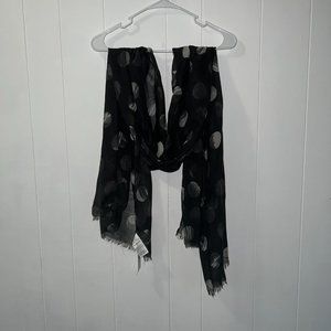 Banana Republic Black/White Patterned Scarf